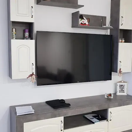 къща в центъра * 多布里奇