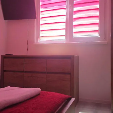 公寓 къща в центъра 多布里奇